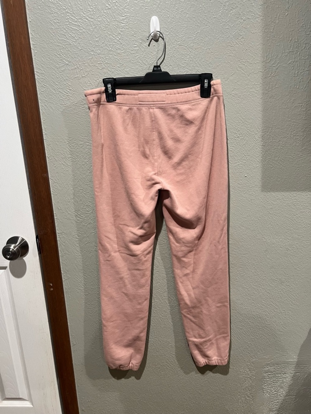 Abercrombie & Fitch Pink Drawstring Sweatpants Size Small Jogger Style - Picture 2 of 4